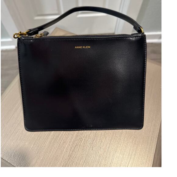 Anne Klein Wristlet Black & Gold - Picture 2 of 11